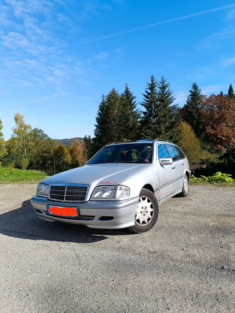 Mercedes-Benz C 200 Elegance - 2