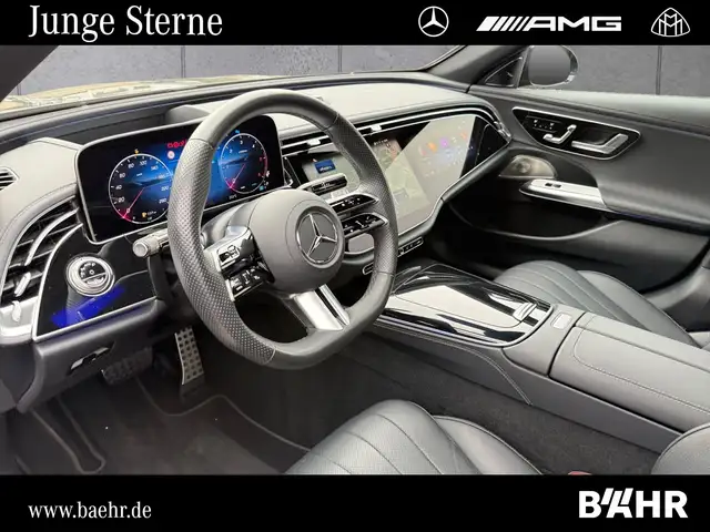 Mercedes-Benz E-Class view 11