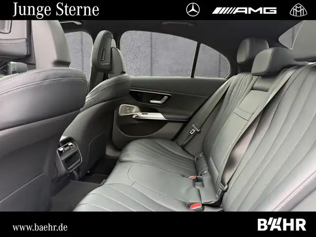 Mercedes-Benz E-Class view 9