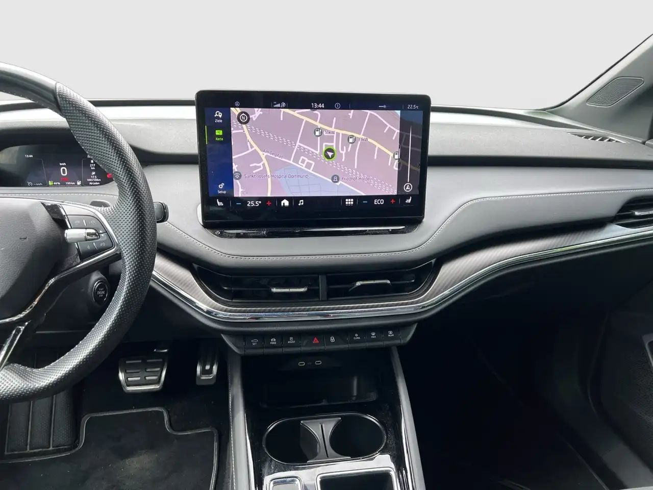 Skoda Enyaq 80x SPORTLINE 4X4 WÄRMEPUMPE CAM LM20 NAVI, миниатюра 10