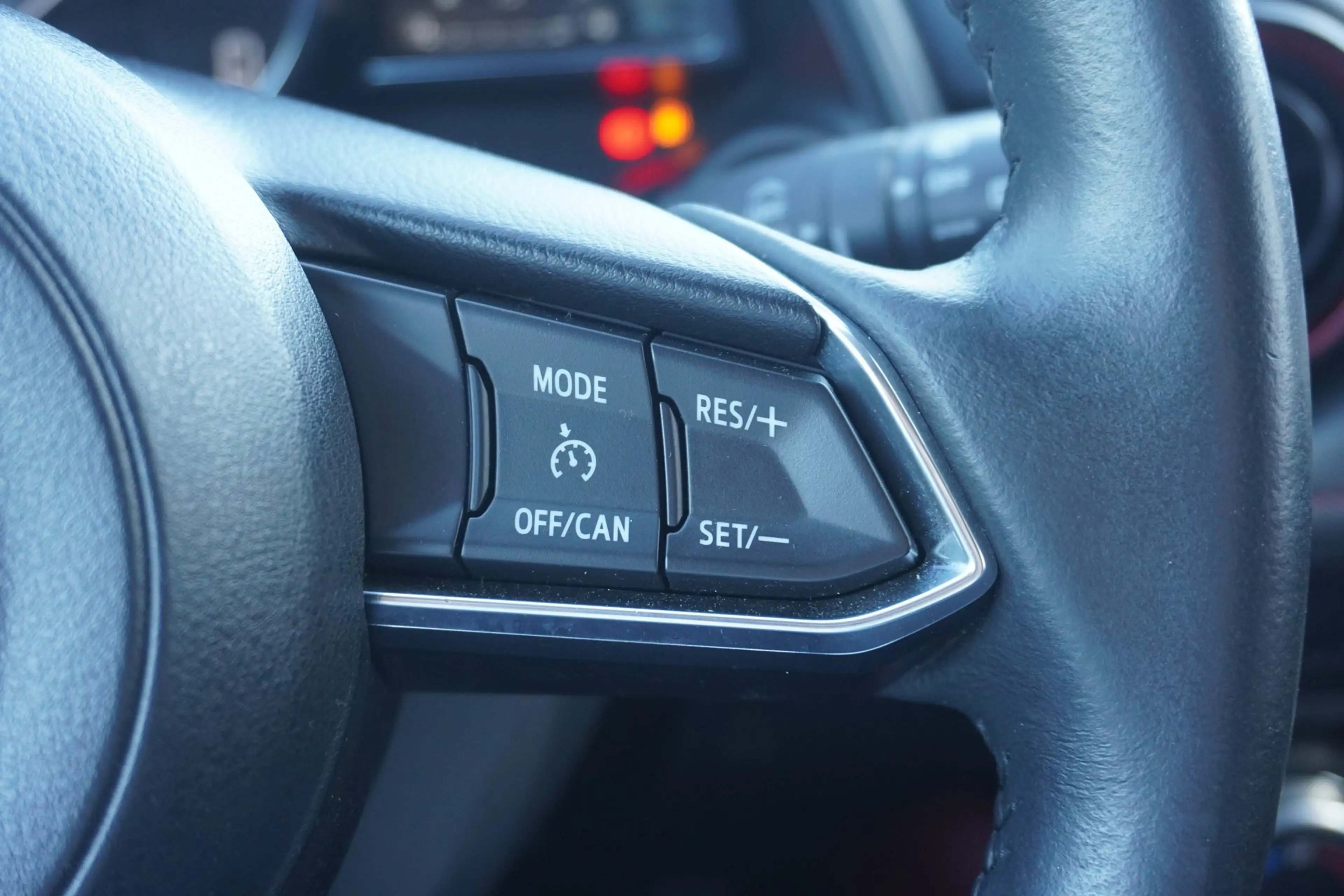 Mazda CX-3 2.0 Center-Line Navi Kamera Sitzheizung DAB — photo 24