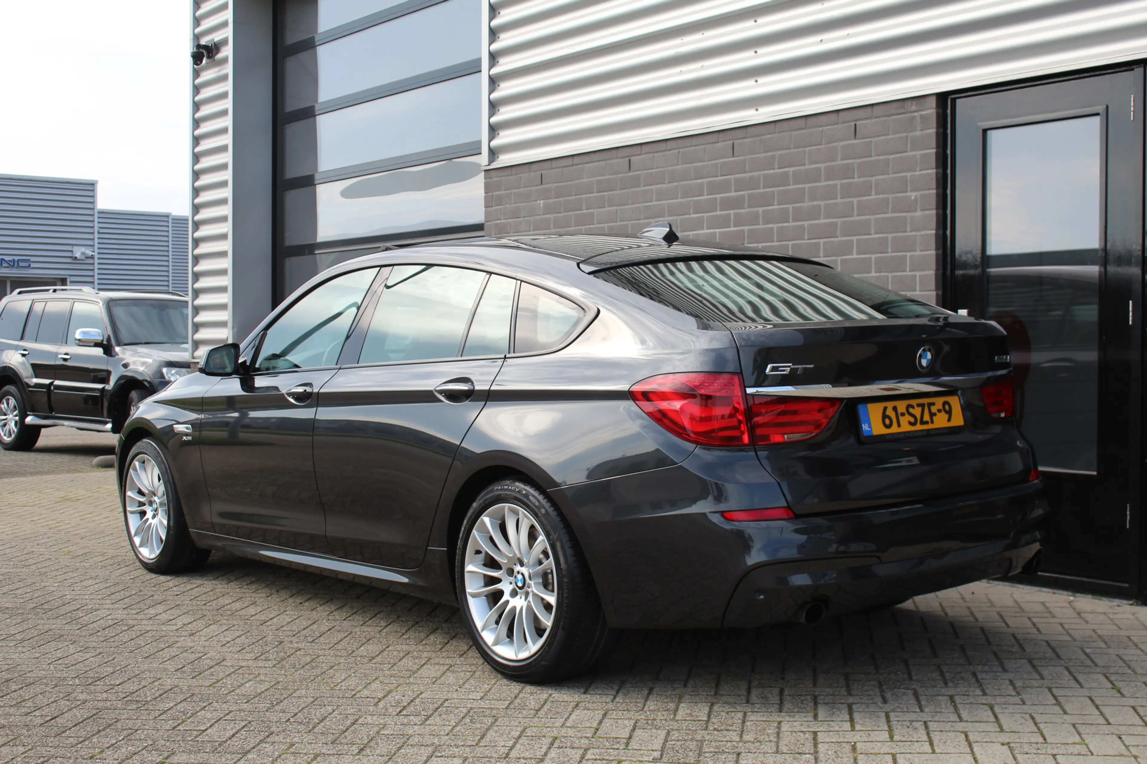 BMW 535 5-serie Gran Turismo 535xi High Executive / M Spor — photo 7