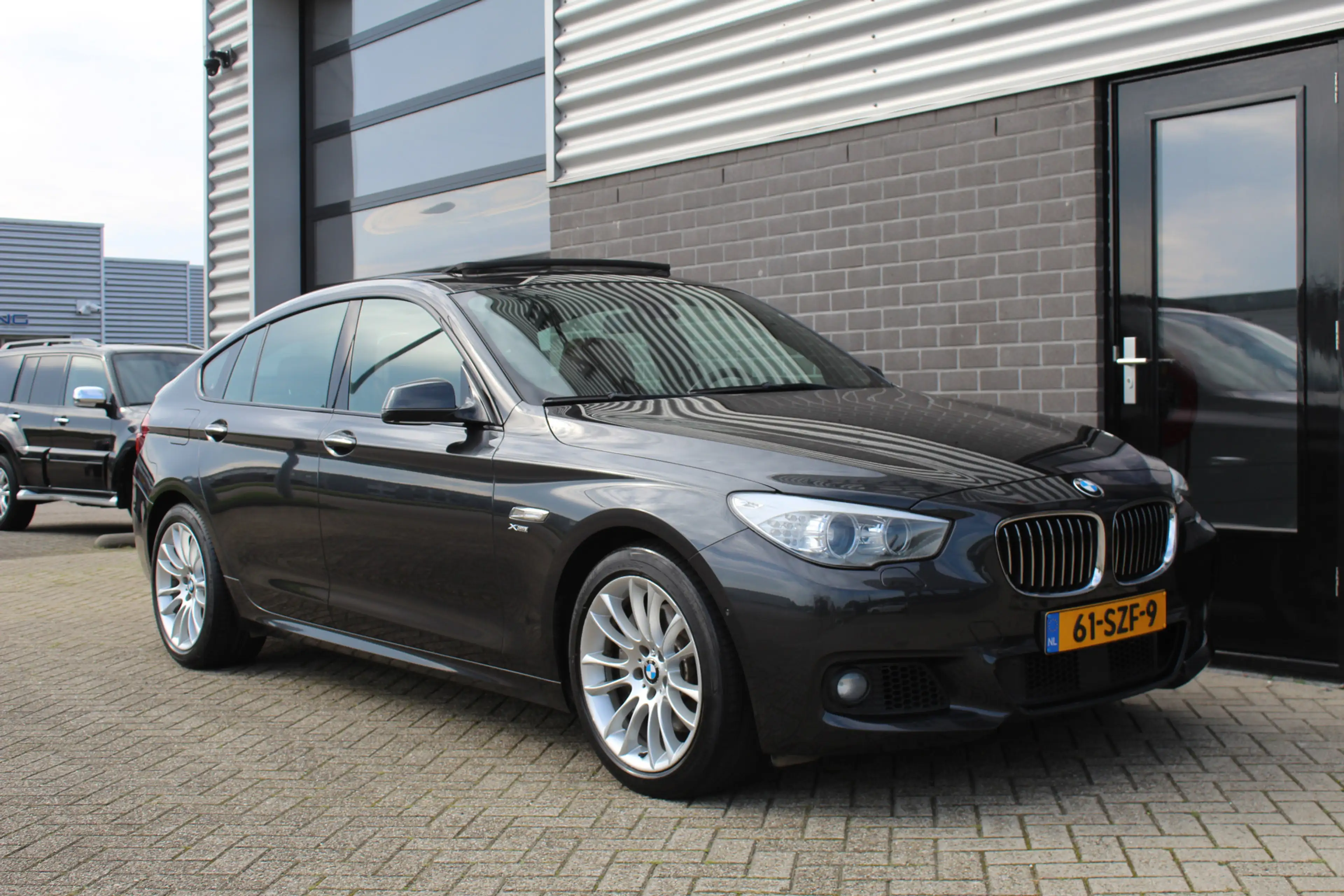 BMW 535 5-serie Gran Turismo 535xi High Executive / M Spor — photo 6