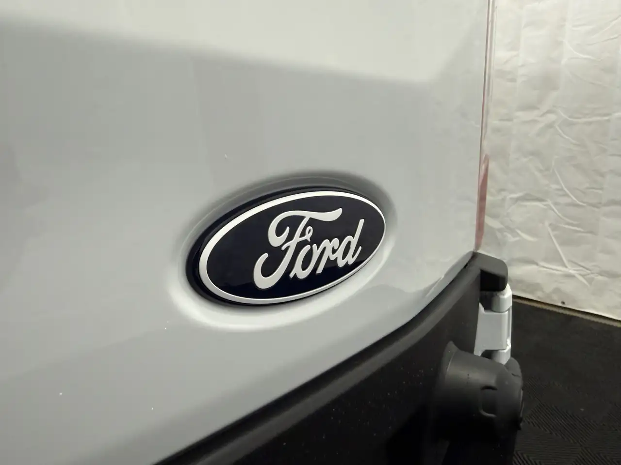Ford Transit Cargo Van снимка Ford Transit Cargo Van