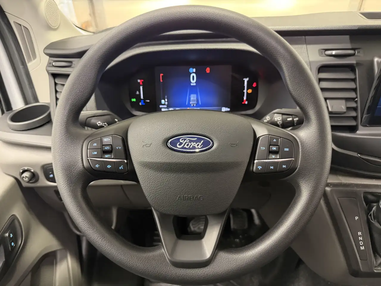 Ford Transit Cargo Van снимка Ford Transit Cargo Van