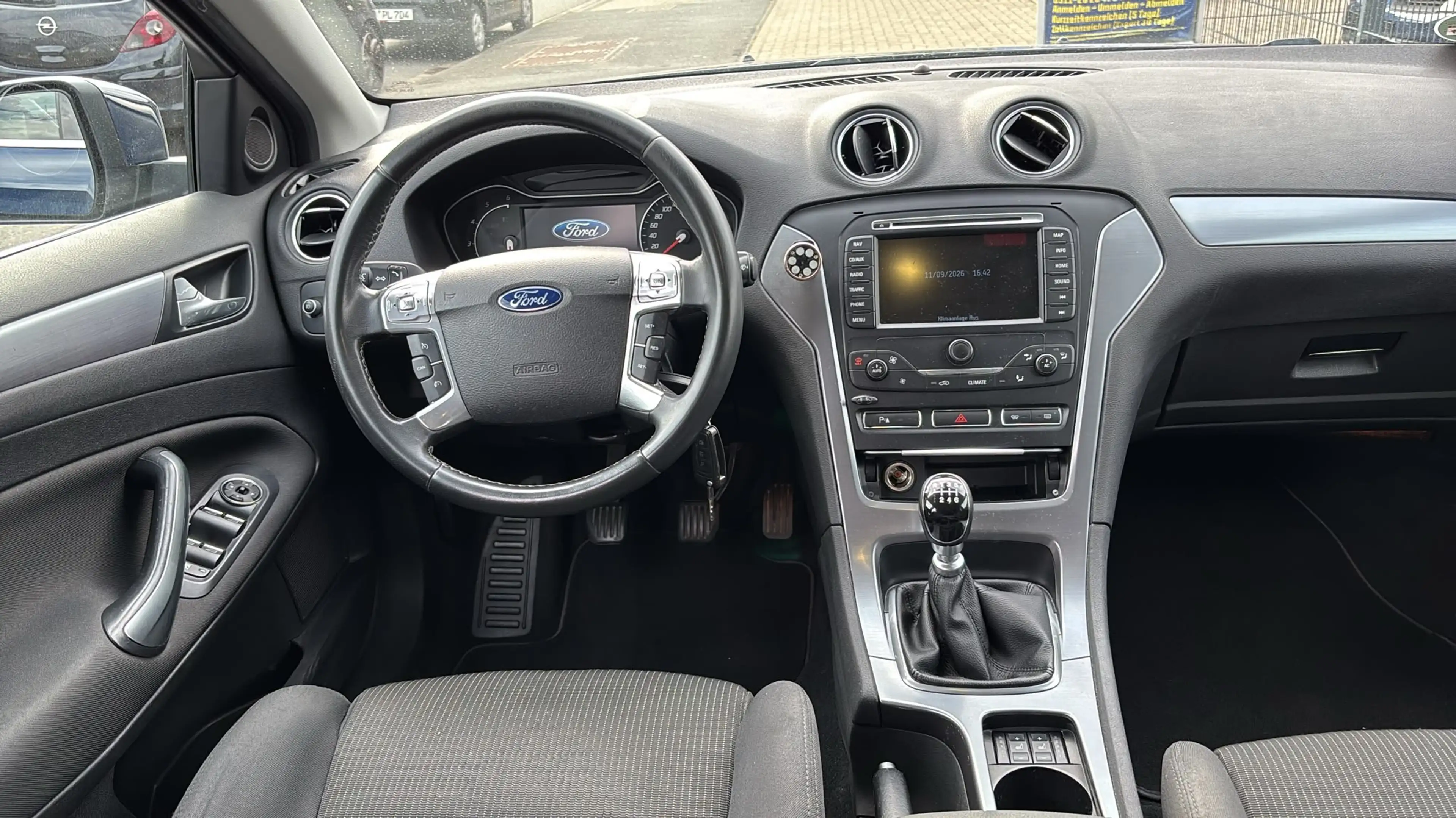 Ford Mondeo Titanium Klimaaut. Alu. Nav. PDC. Euro5 — photo 9