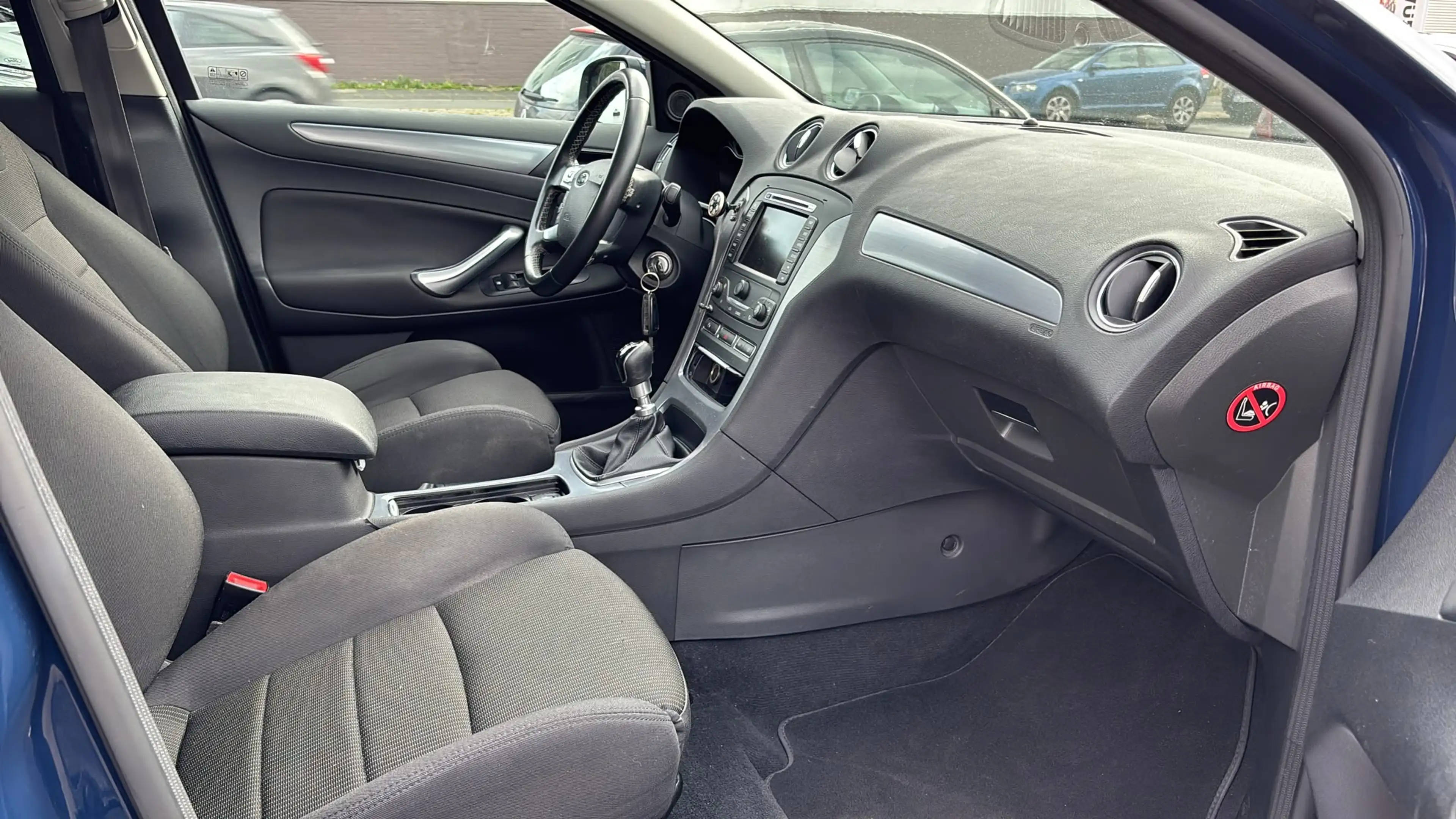 Ford Mondeo Titanium Klimaaut. Alu. Nav. PDC. Euro5 — photo 11