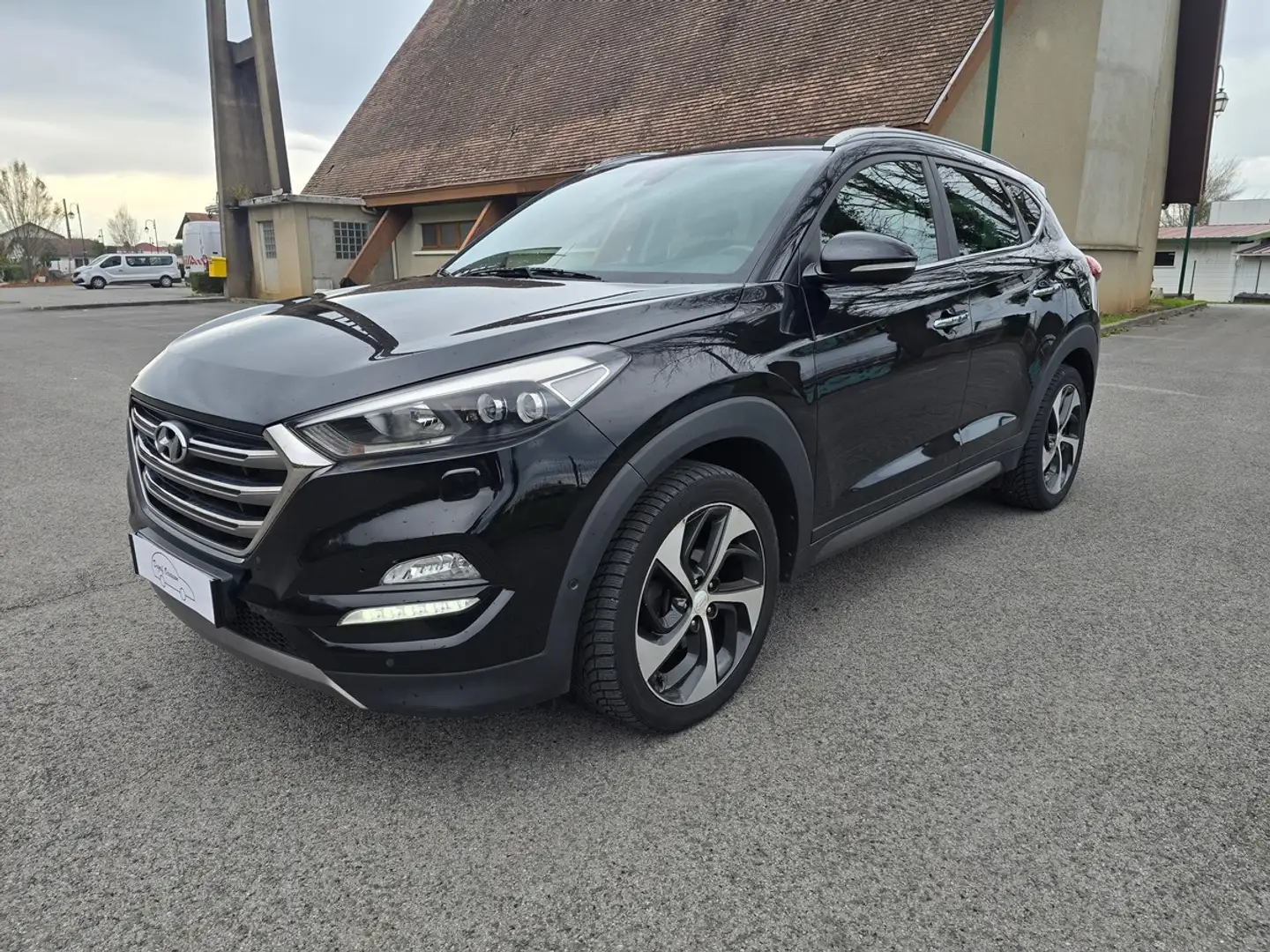 Hyundai TUCSON 2.0 crdi 185 Bva 4wd Noir - 1