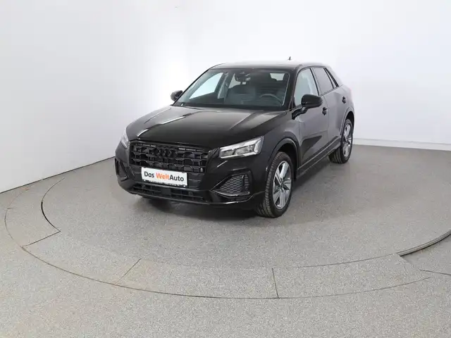 Audi Q2 30 TFSI admired