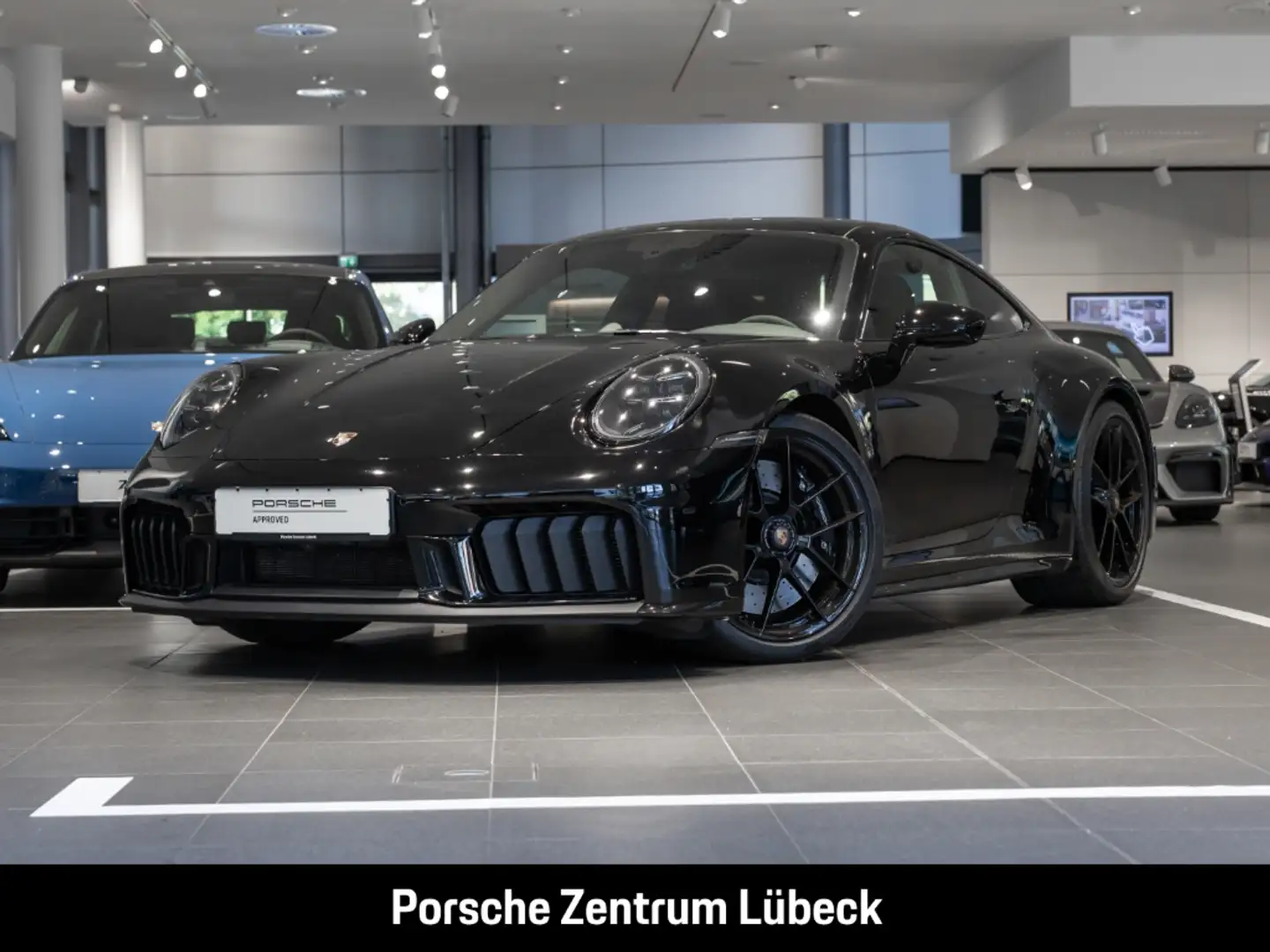 Porsche 992 911 Carrera 4 GTS BOSE Sportabgasanlage LED Schwarz - 1