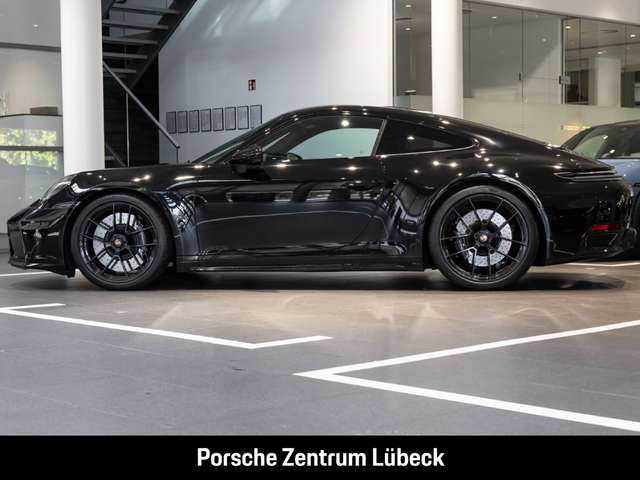 Porsche 992 911 Carrera 4 GTS BOSE Sportabgasanlage LED