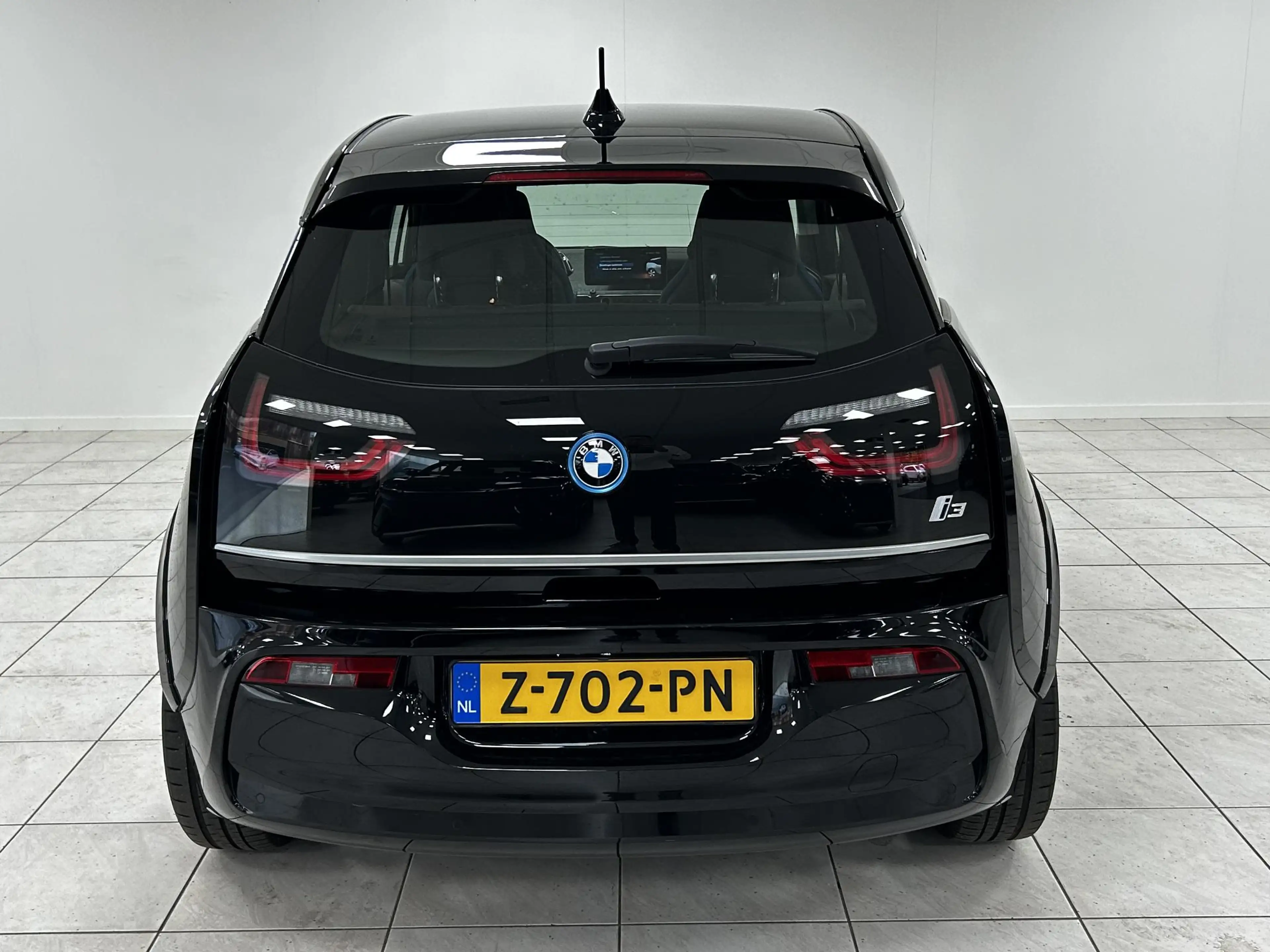 BMW i3 Business Edition 120Ah 42 kWh NAVIGATIE | PARKEERS — photo 17