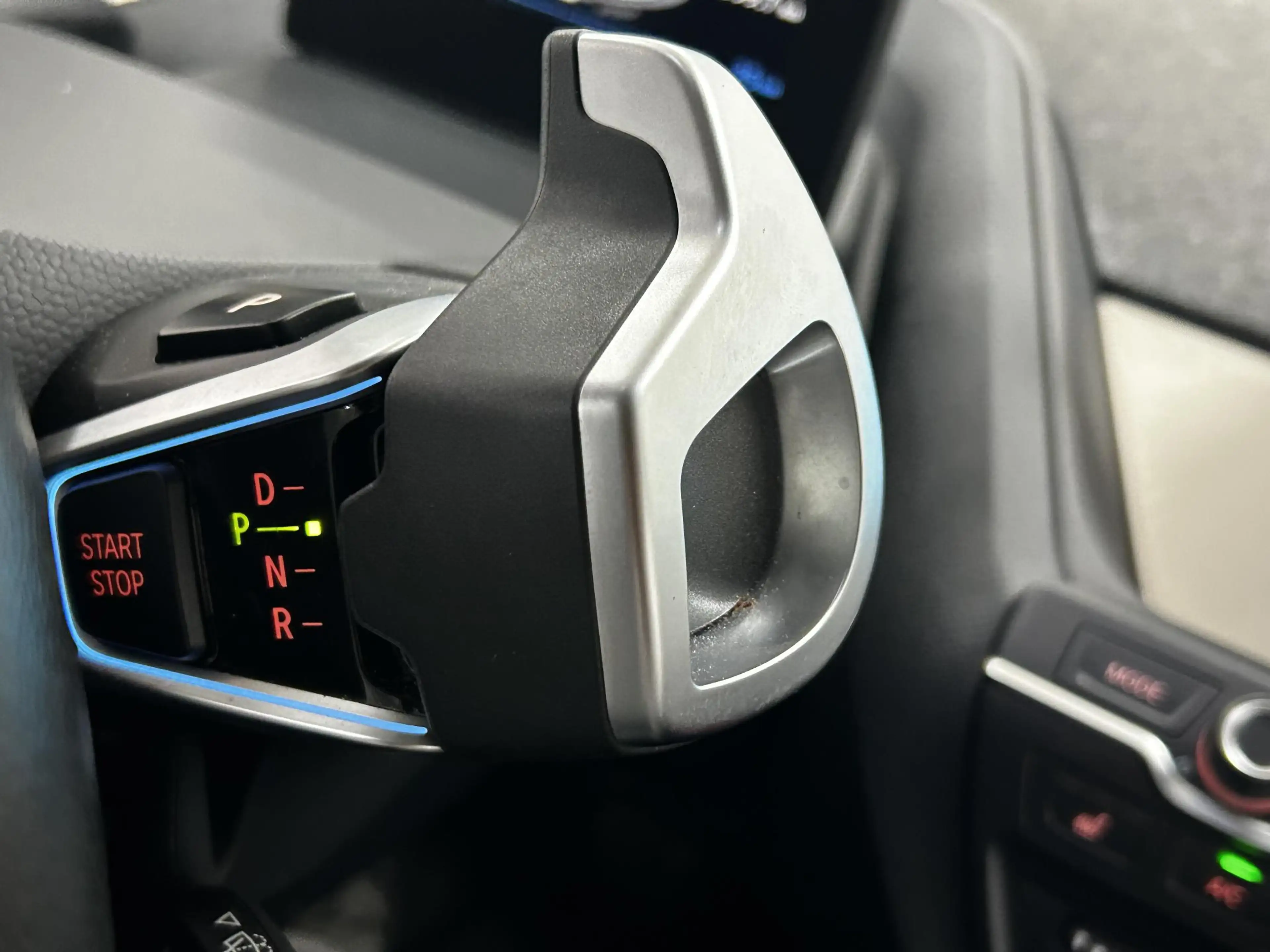 BMW i3 Business Edition 120Ah 42 kWh NAVIGATIE | PARKEERS — photo 21
