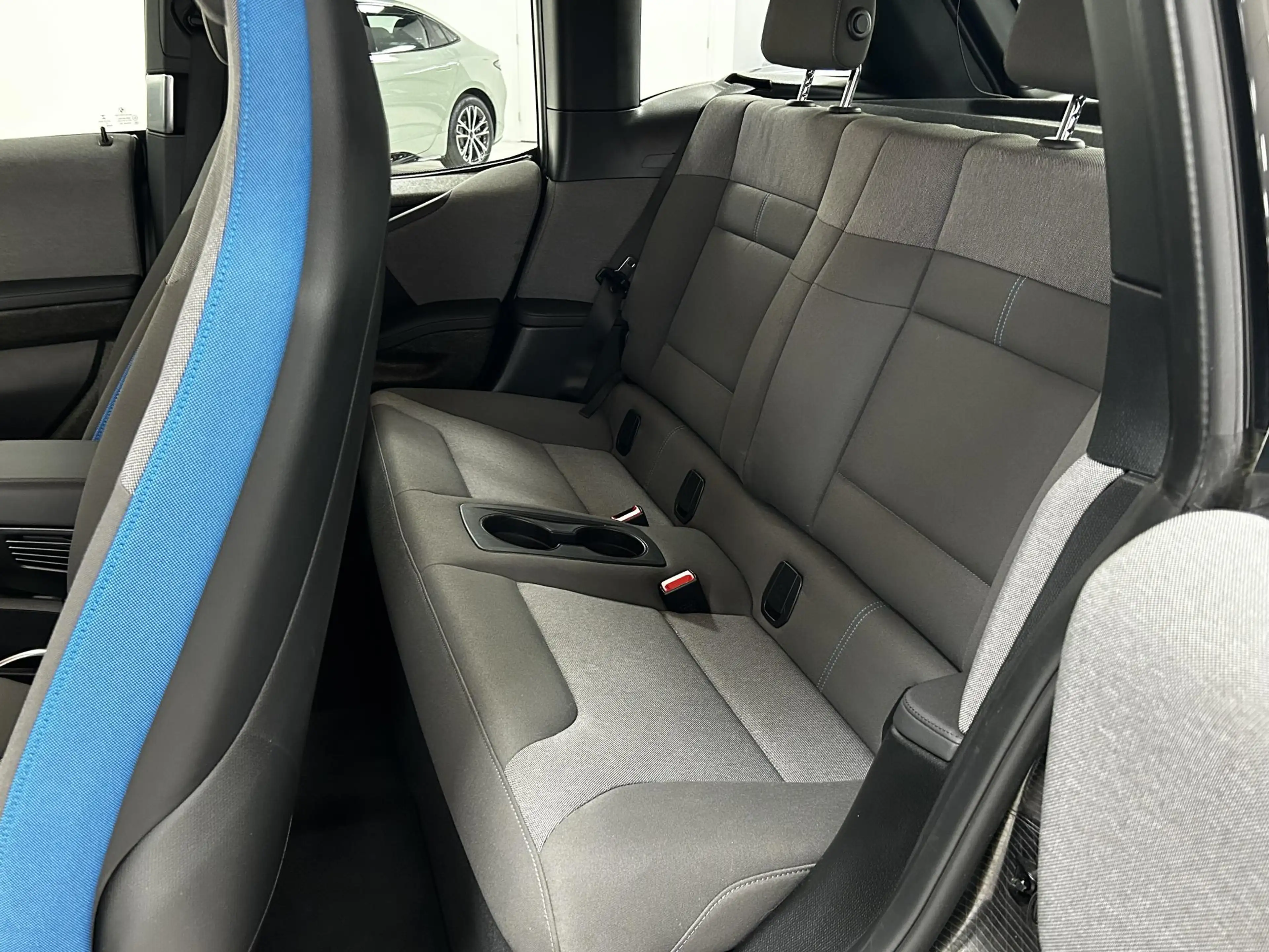BMW i3 Business Edition 120Ah 42 kWh NAVIGATIE | PARKEERS — photo 8