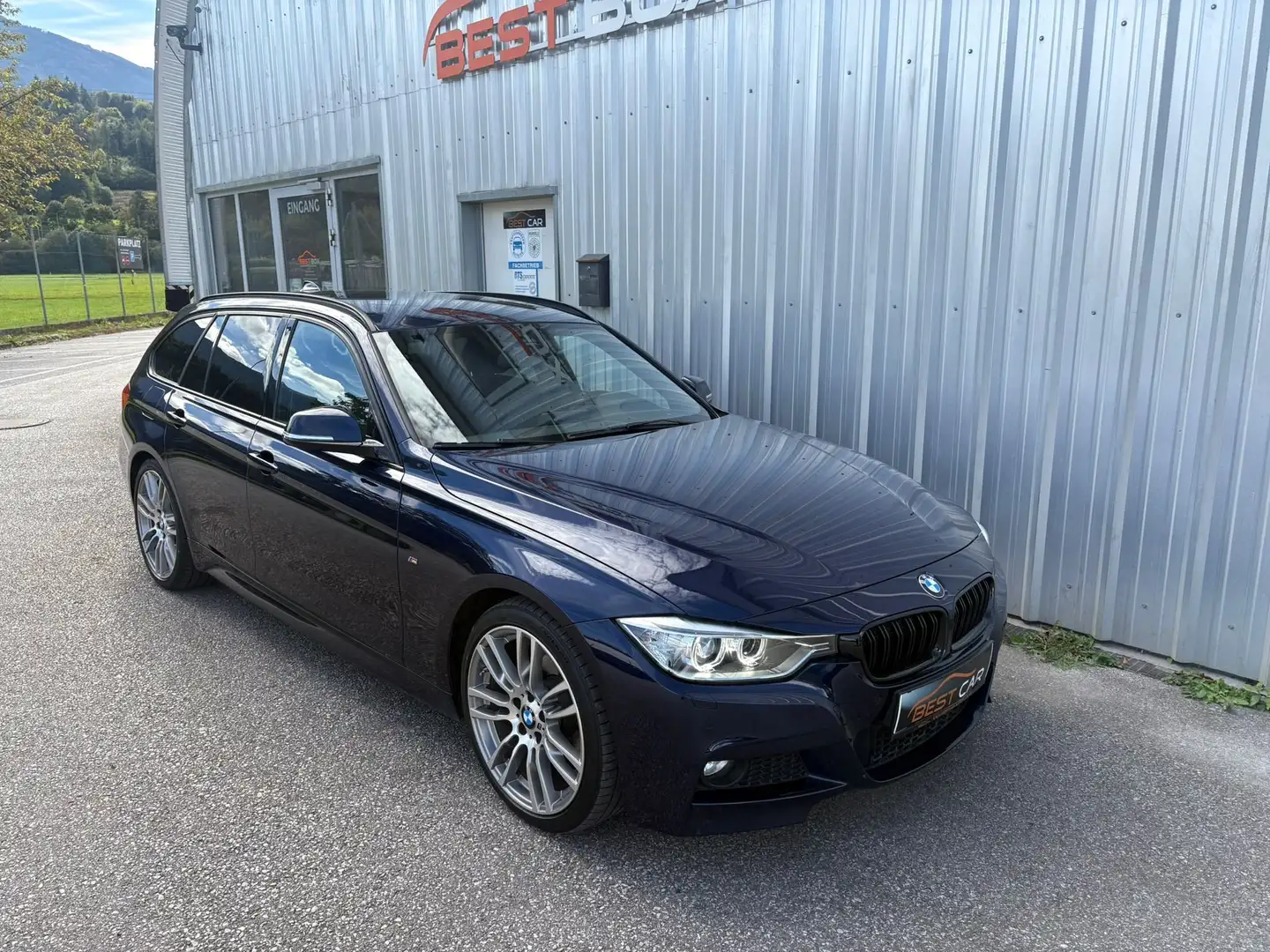 BMW 320 320d Touring Österreich-Paket Aut. Blauw - 2