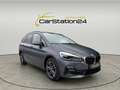 BMW 218 218 d xDrive Sport Line *1BESITZ*TEILLEDER*SPORTSIZ*HECKCAM*LED*AMBIENTE*ANHÄNGERK* Grau - thumbnail 4