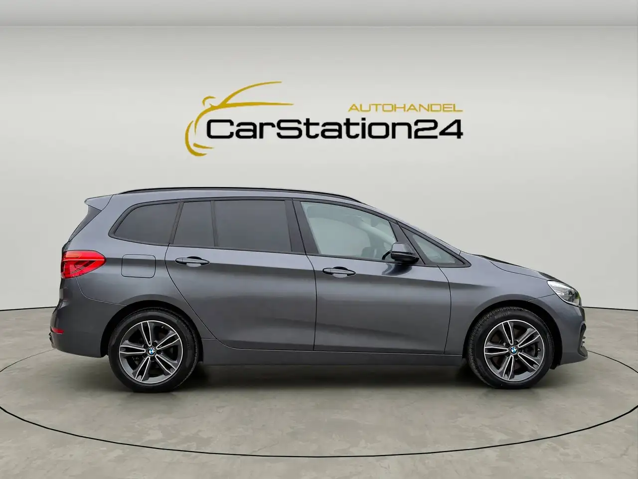 BMW 218 d xDrive Sport Line *1BESITZ*TEILLEDER*SPORTSIZ*HECKCAM*LED*AMBIENTE*ANHÄNGERK*, миниатюра 5