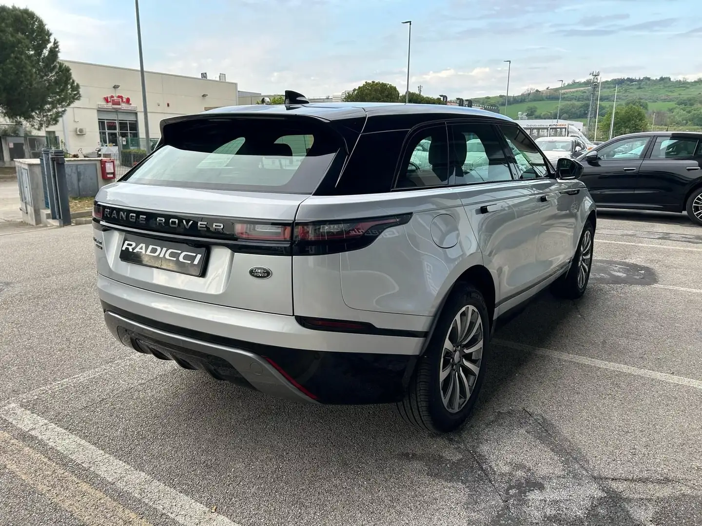 Land Rover Range Rover Velar 2.0 I4 240 CV R-Dynamic S - 2