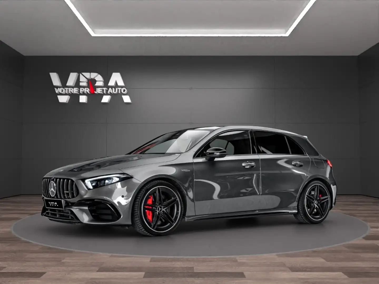 Mercedes-Benz A 45 AMG A 45 S AMG 4MATIC+ 2.0i 421 ch Gris - 2
