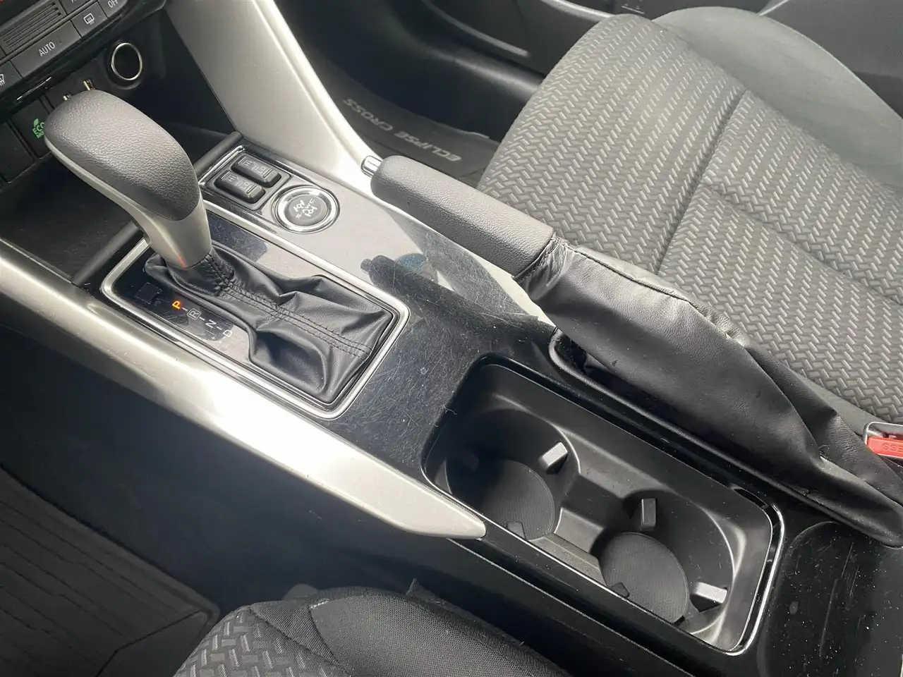 Mitsubishi Eclipse Cross fotografie Mitsubishi Eclipse Cross