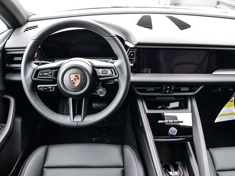 2025 Porsche Macan Electric thumb 13