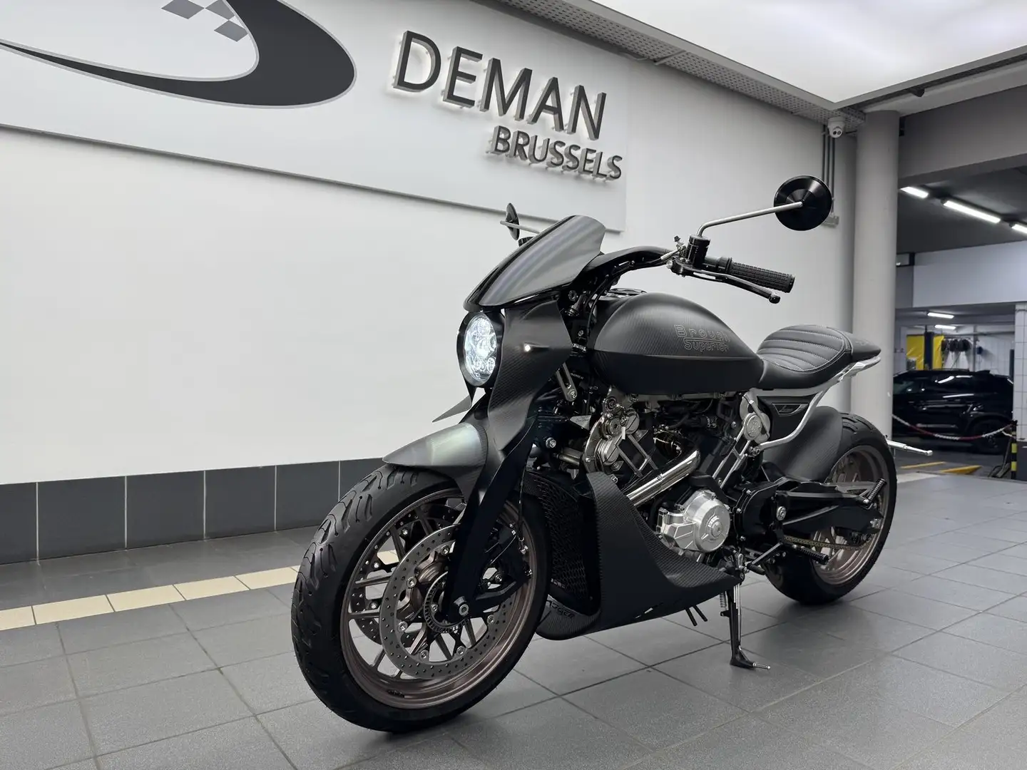 Brough Superior Dagger * 1 of 300 * Carbone * biplaces * Euro5 Чёрный - 1