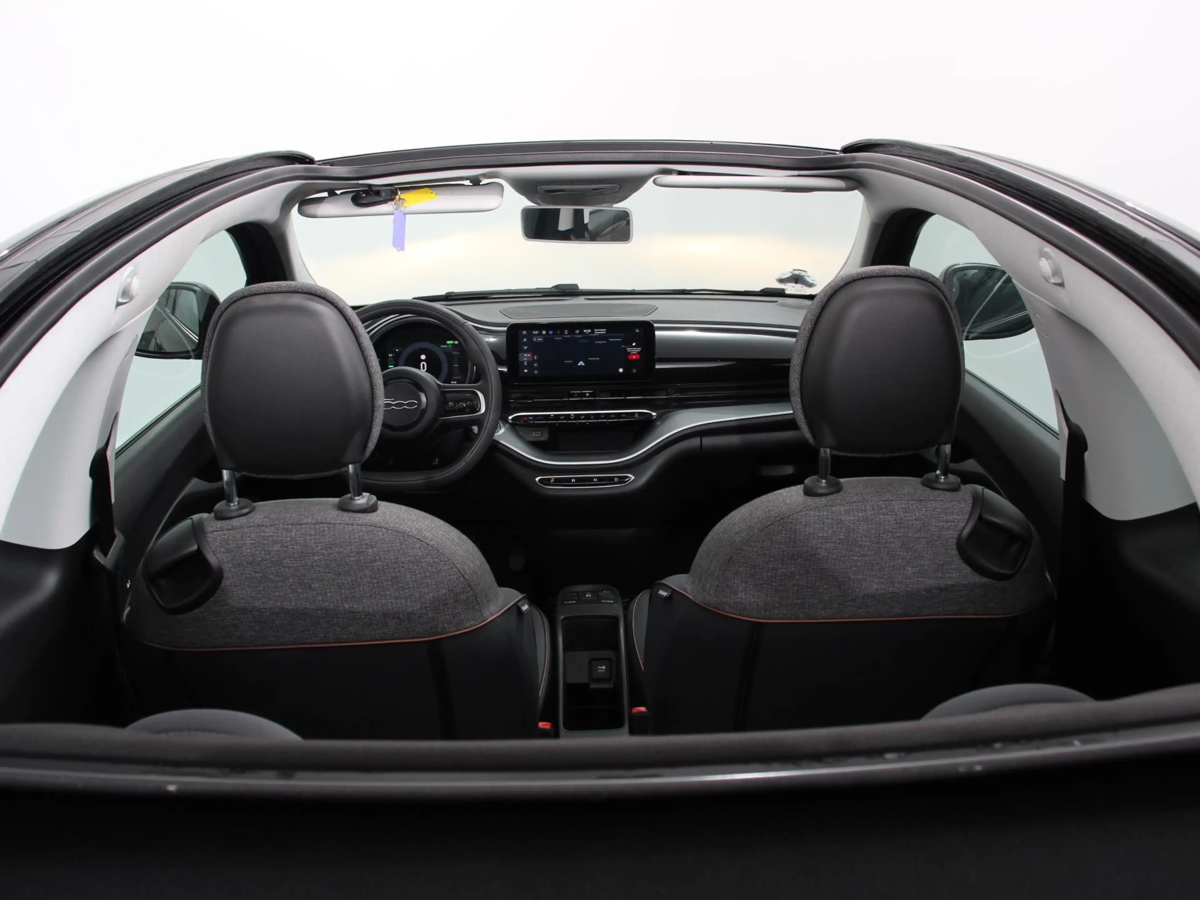 Fiat 500e C Icon 42 kWh Automaat Climate control Cruise cont — photo 2