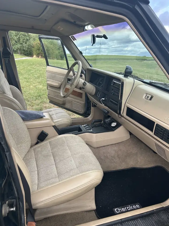 Jeep Cherokee 4.0 (Euro), foto 6