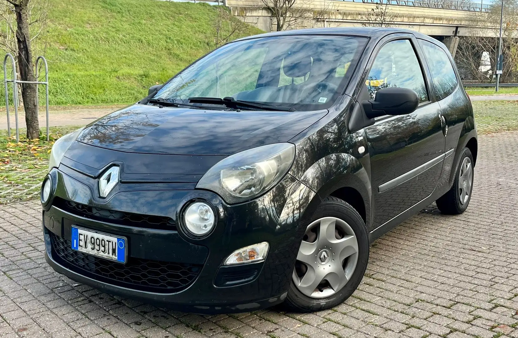 Renault Twingo 1.2 lev Live! 75cv - 1