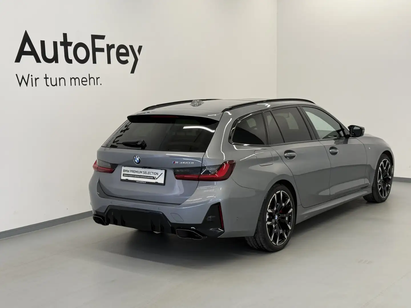 BMW 340 M340d xDrive Grau - 2