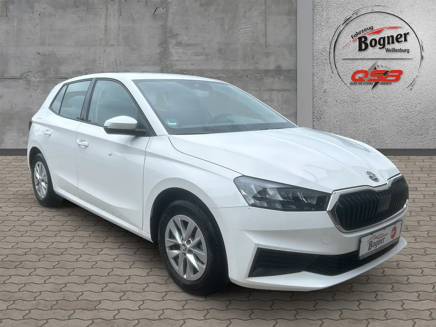 Skoda Fabia 1.0 TSI Ambition LED SHZ Kamera Smartlink Wit - 2