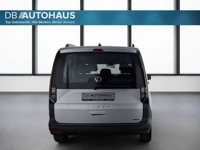 Volkswagen Caddy view 5