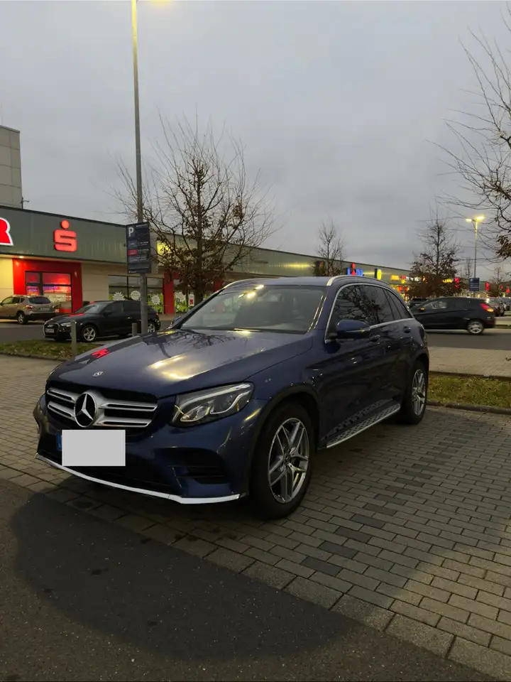Mercedes-Benz GLC 220