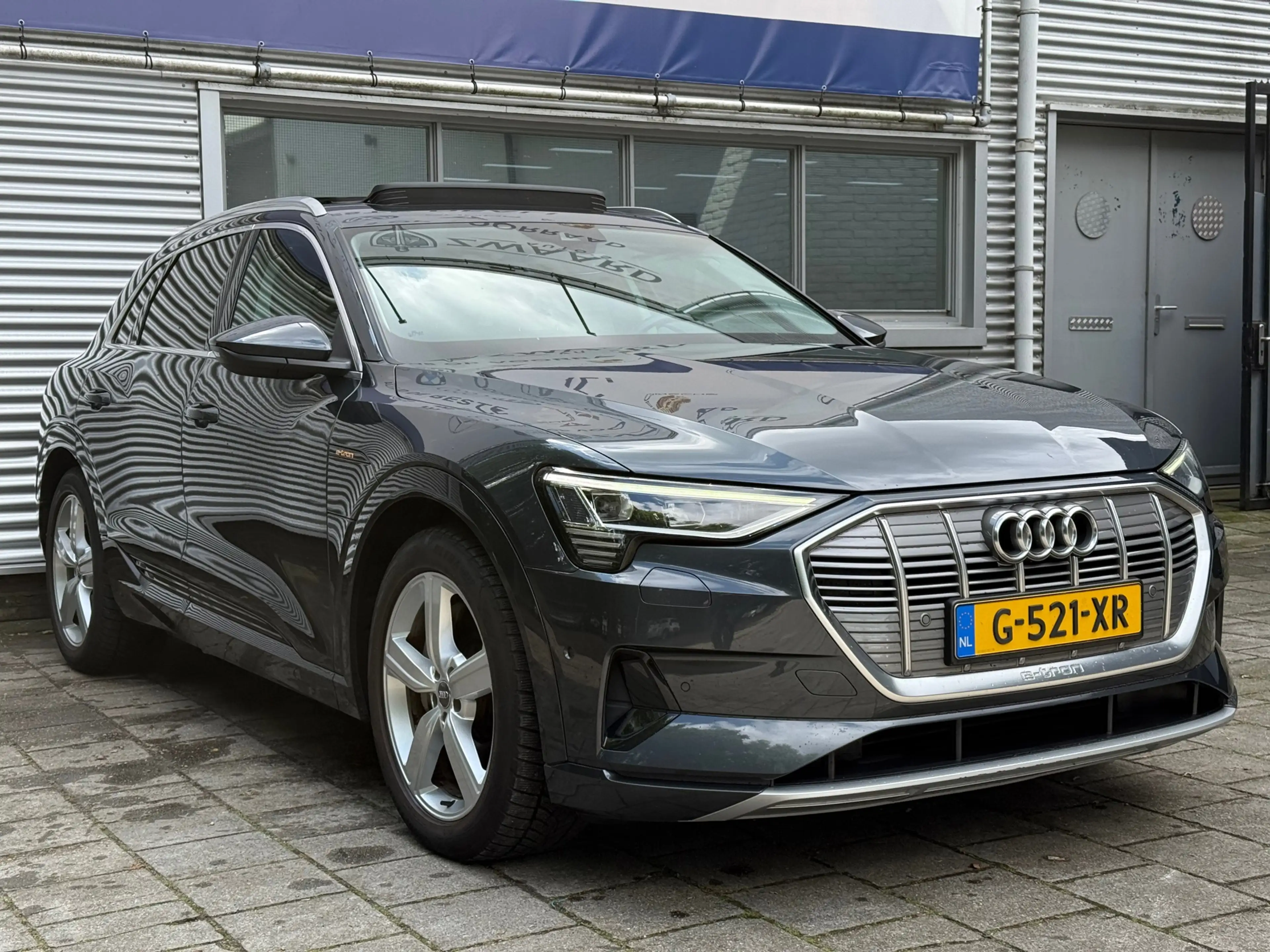 Audi e-tron E-tron 50 quattro Launch edition plus 71 kWh l Pan — photo 9