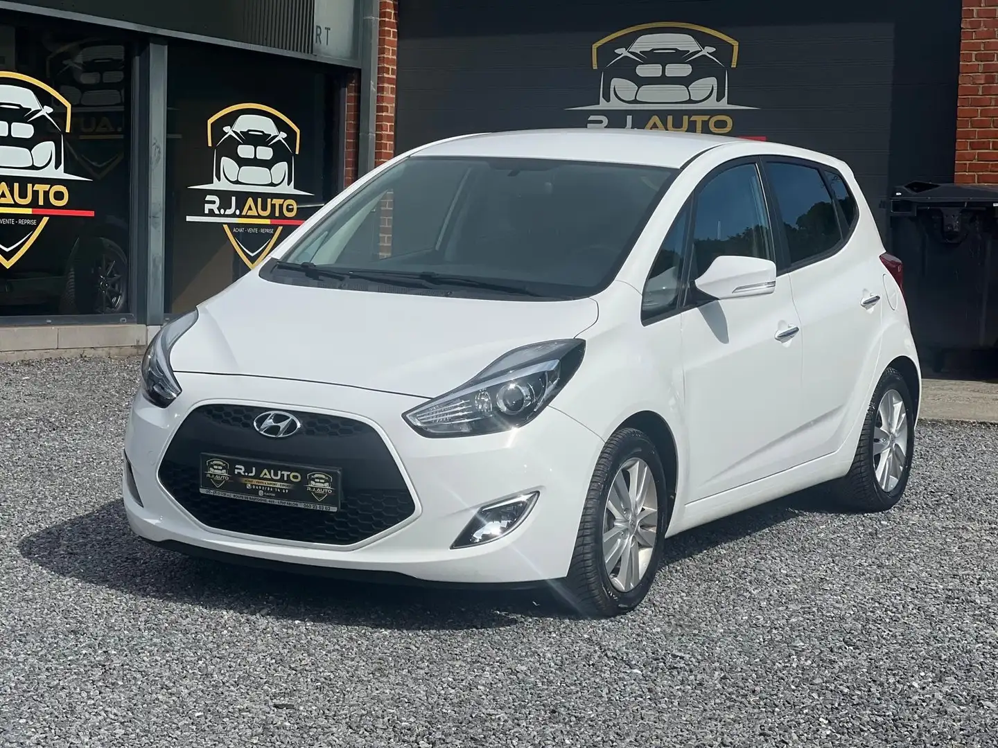 Hyundai i20 i20 1.4i Intro Edition Blanc - 1