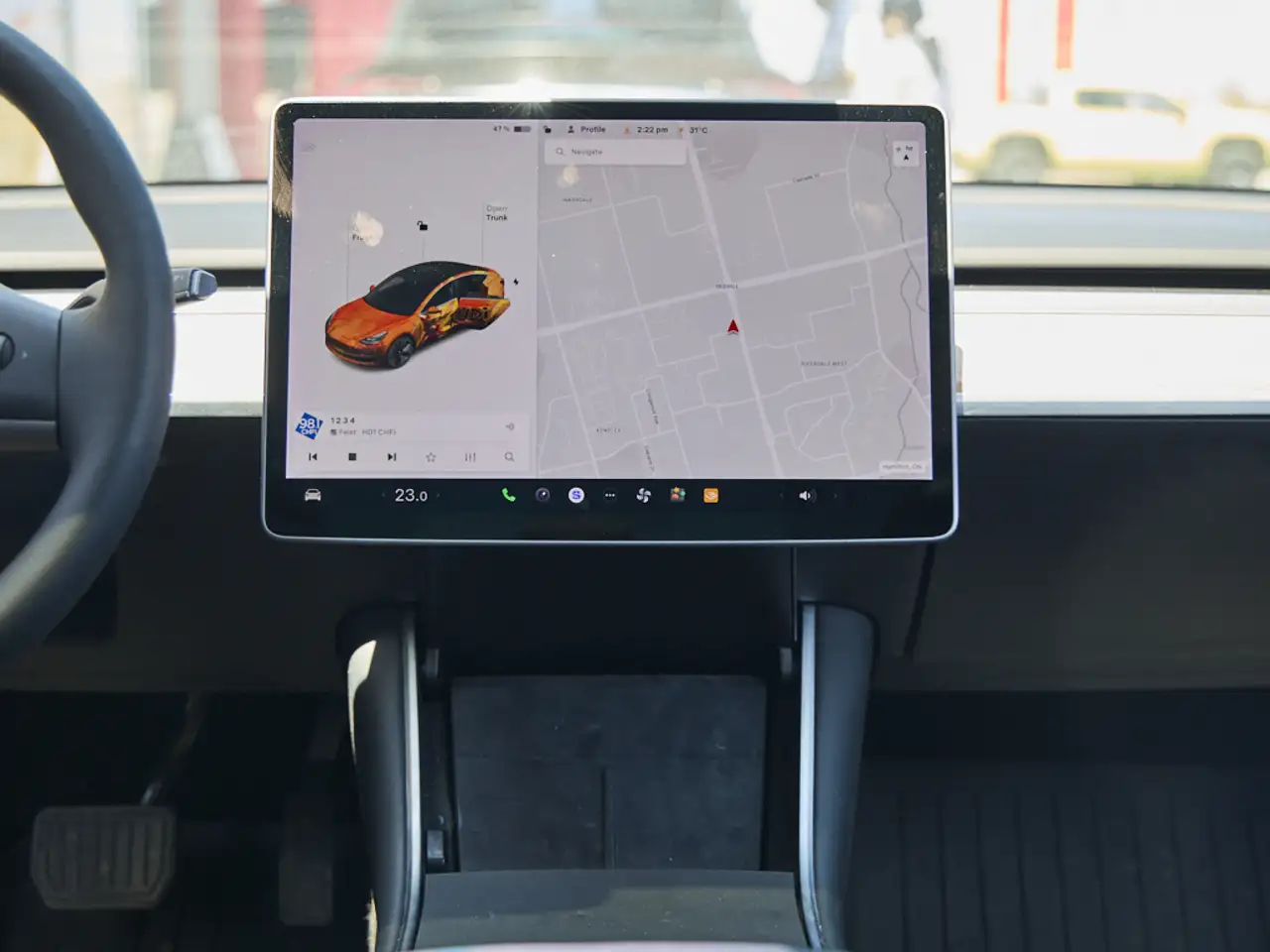 Tesla Model 3 photo Tesla Model 3