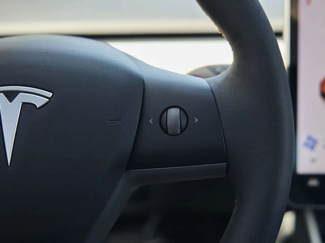 Tesla Model 3 photo Tesla Model 3