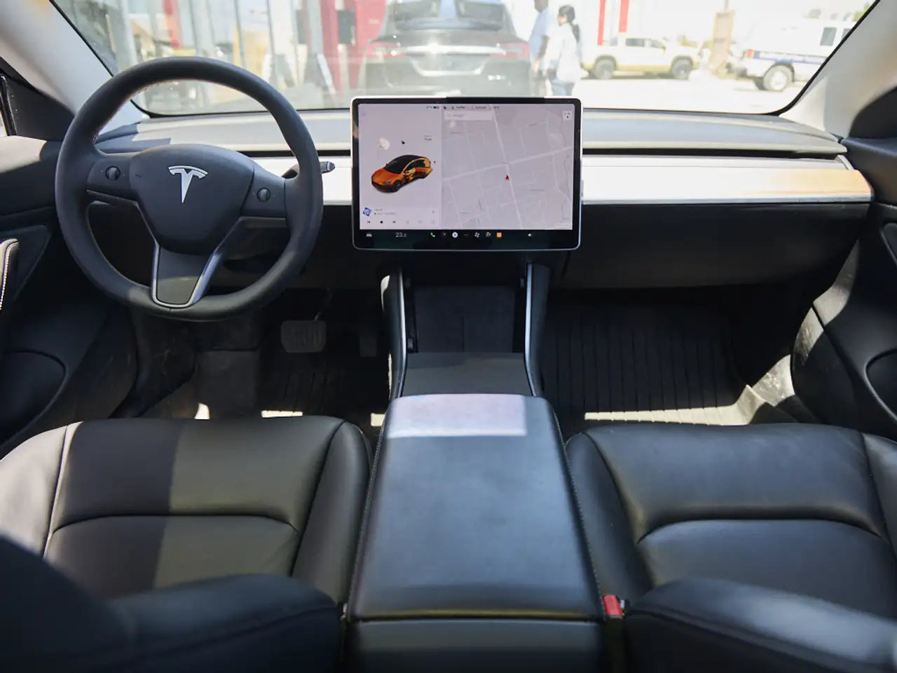 Tesla Model 3 photo Tesla Model 3