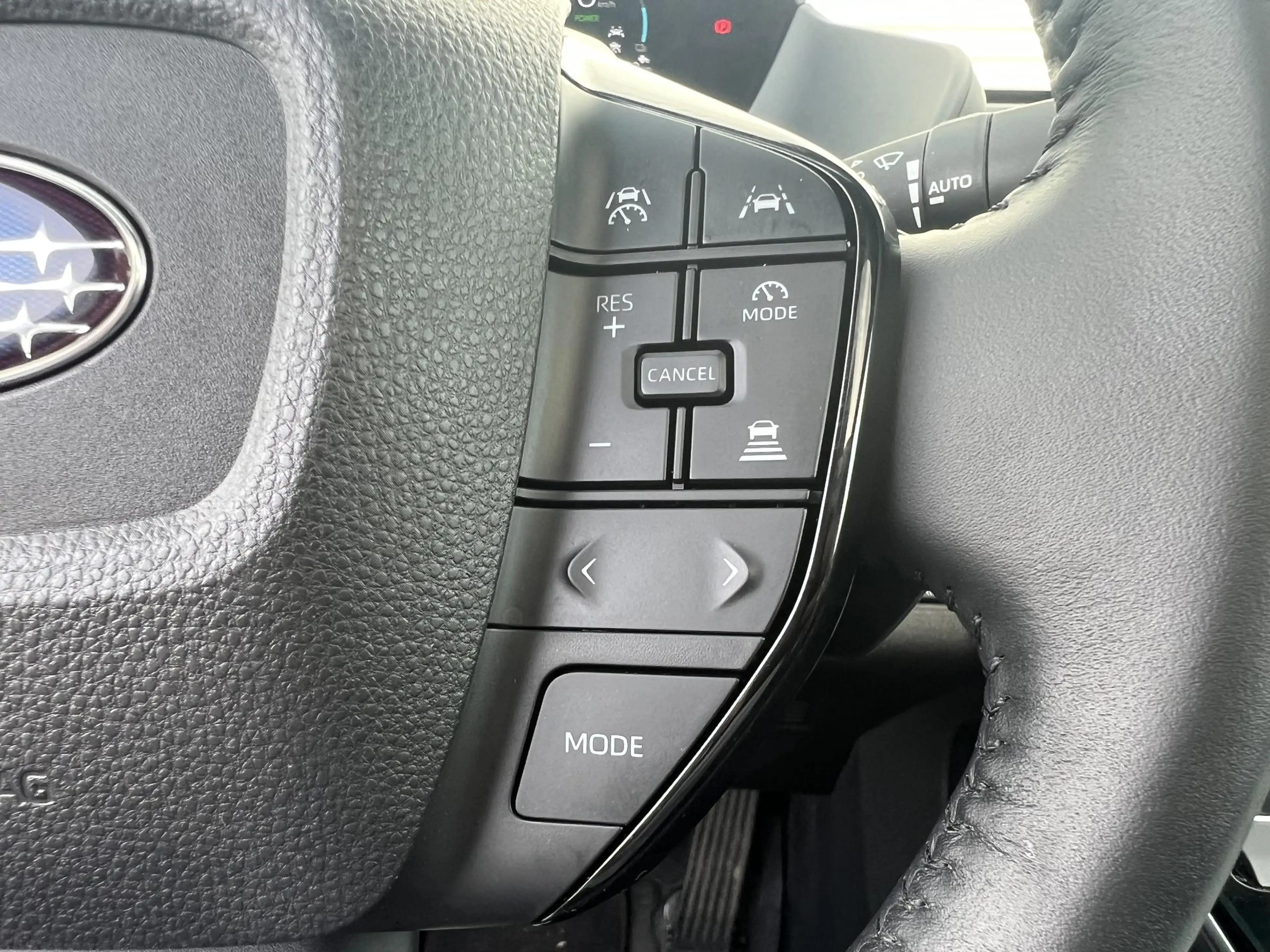 Subaru Solterra Sky Package 71 kWh | Apple Carplay & Android Auto — photo 24
