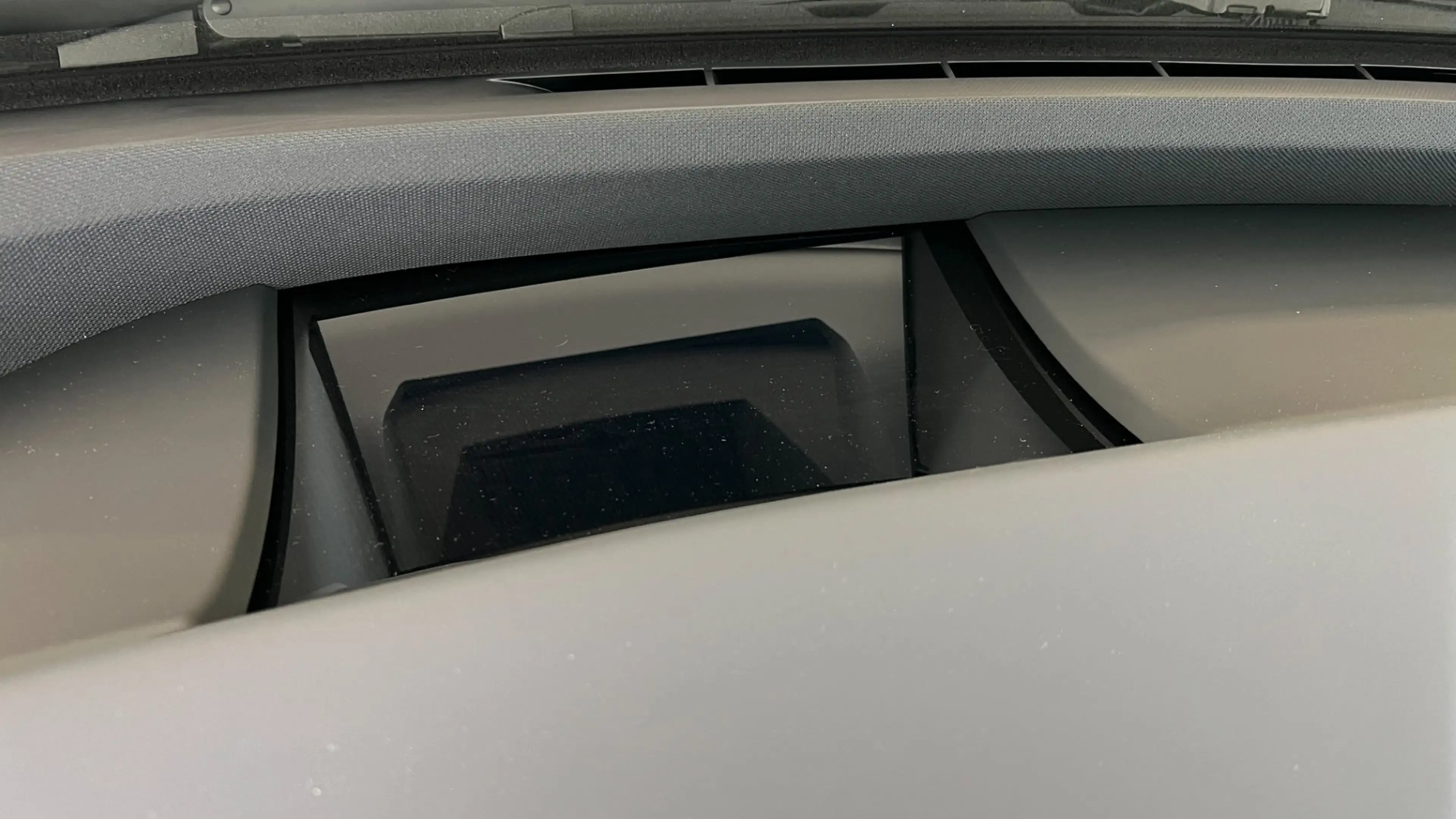 BMW iX xDrive45 — photo 15