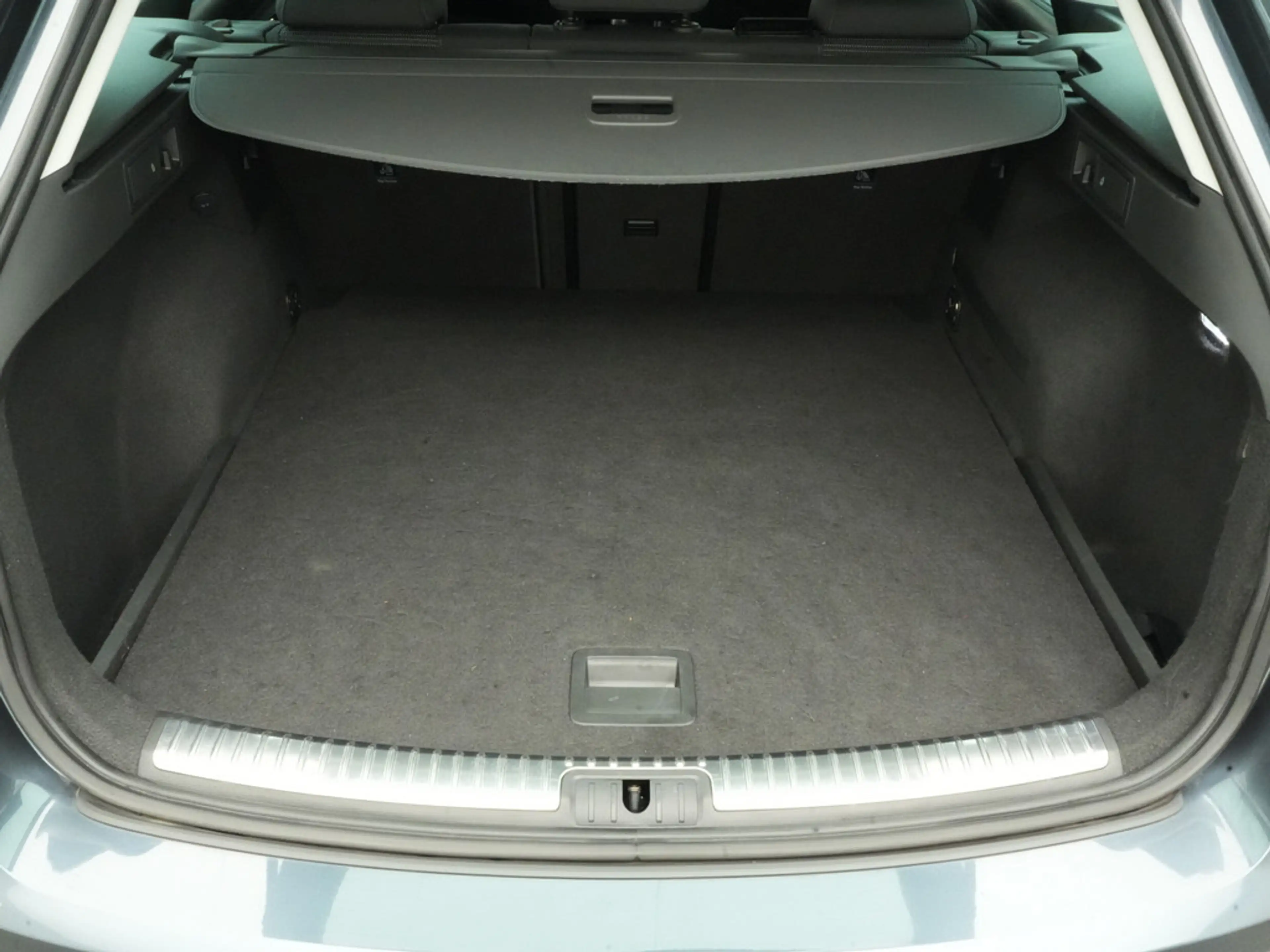 SEAT Leon ST 1.5 TGI Xcellence KEYLESS ACC PDC DSG — photo 13
