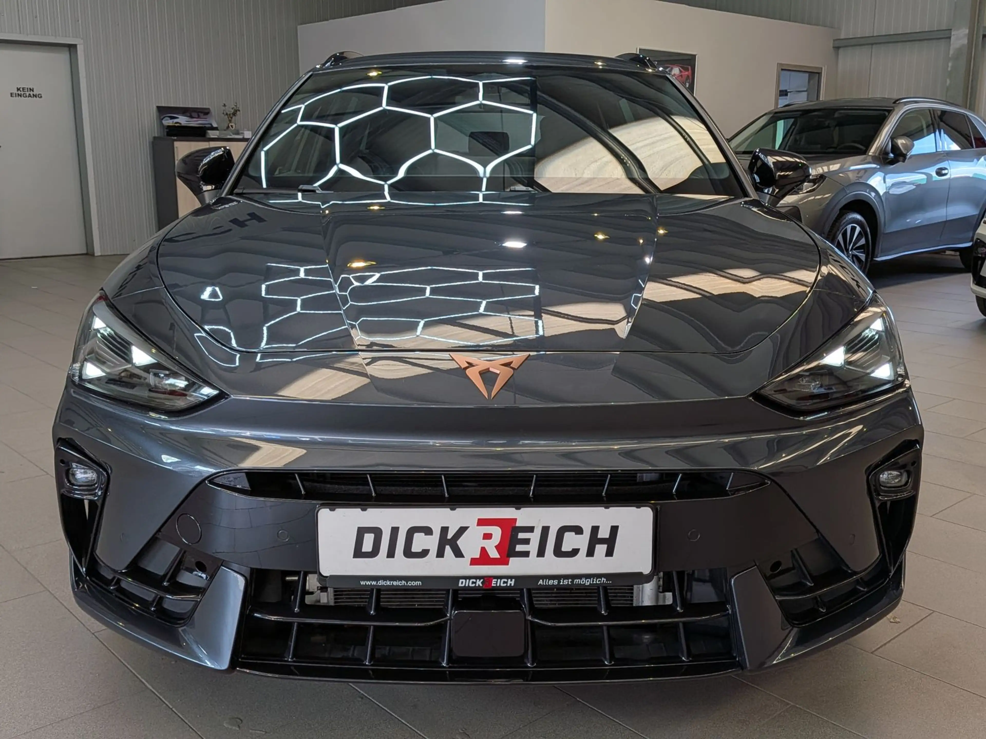 CUPRA Leon 1.5 eTSI DSG DYNAMIC-EDGE-PAKET*CAM*AHK*18" — photo 9