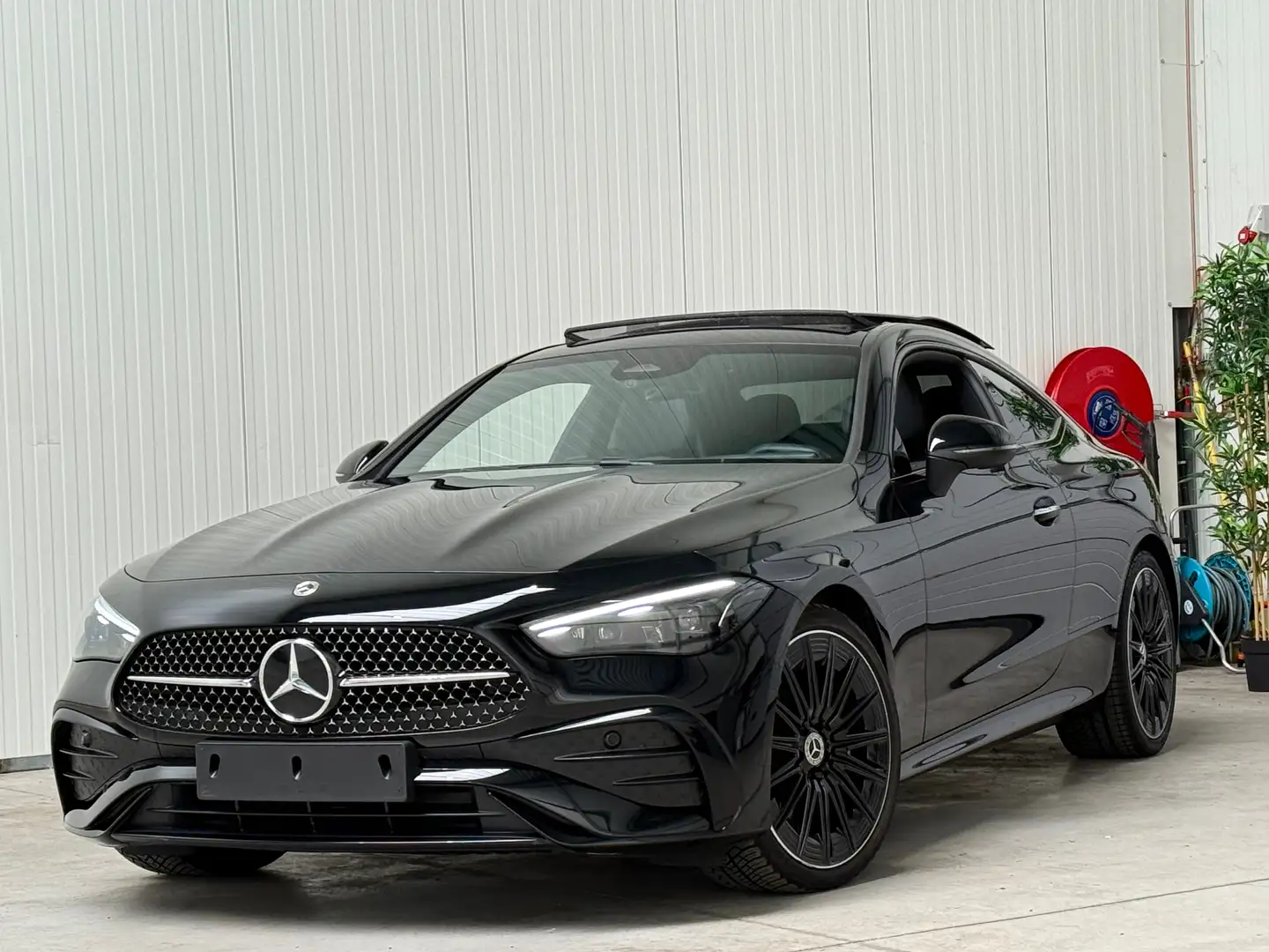 Mercedes-Benz CLE 220 d AMG Line Noir - 1