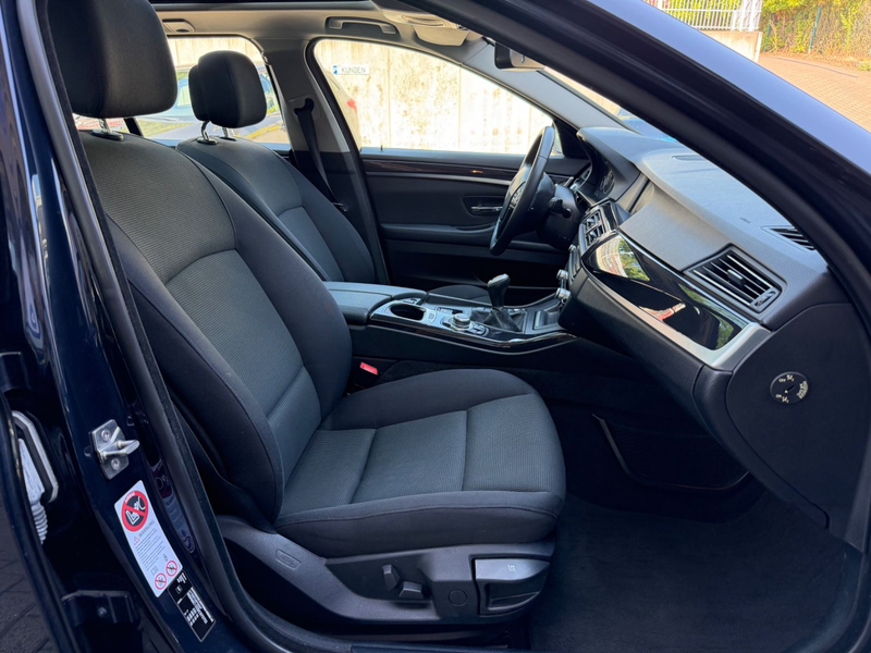 BMW 520 d Touring /Navi/Pano/ — photo 5