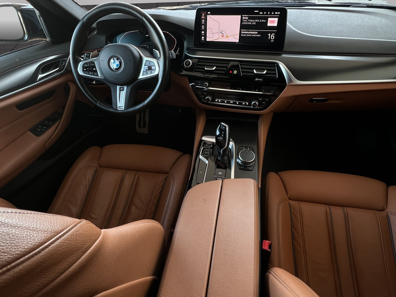 BMW 530 d A Touring M Sportpaket AHK LED — photo 10