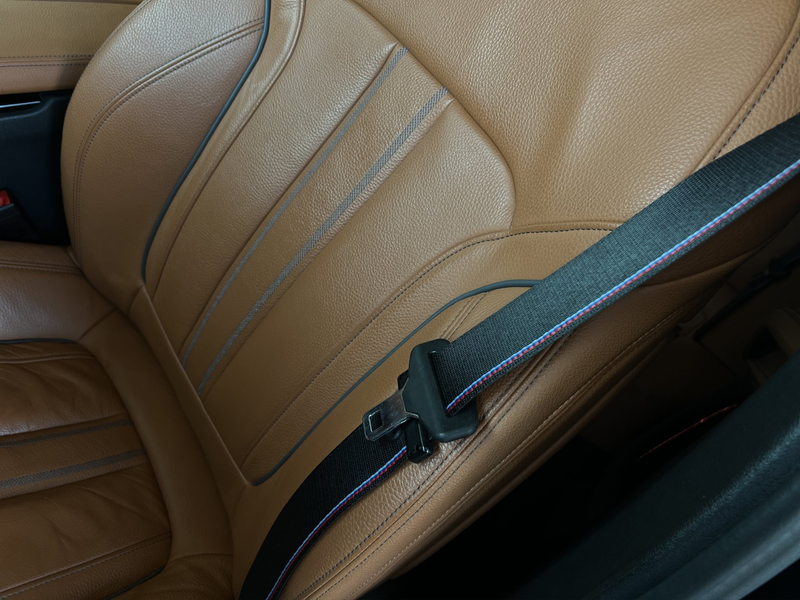 BMW 530 d A Touring M Sportpaket AHK LED — photo 15