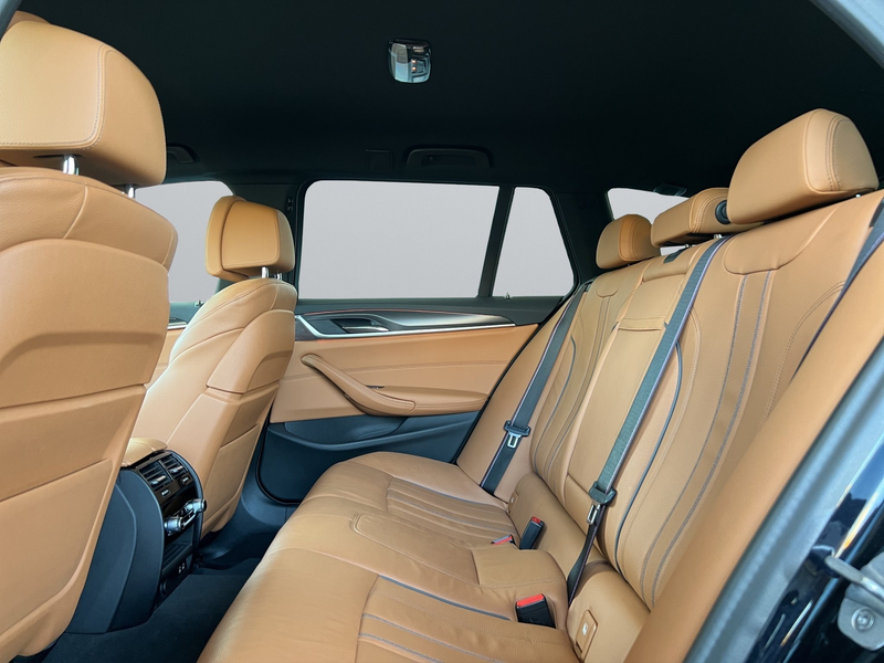 BMW 530 d A Touring M Sportpaket AHK LED — photo 7