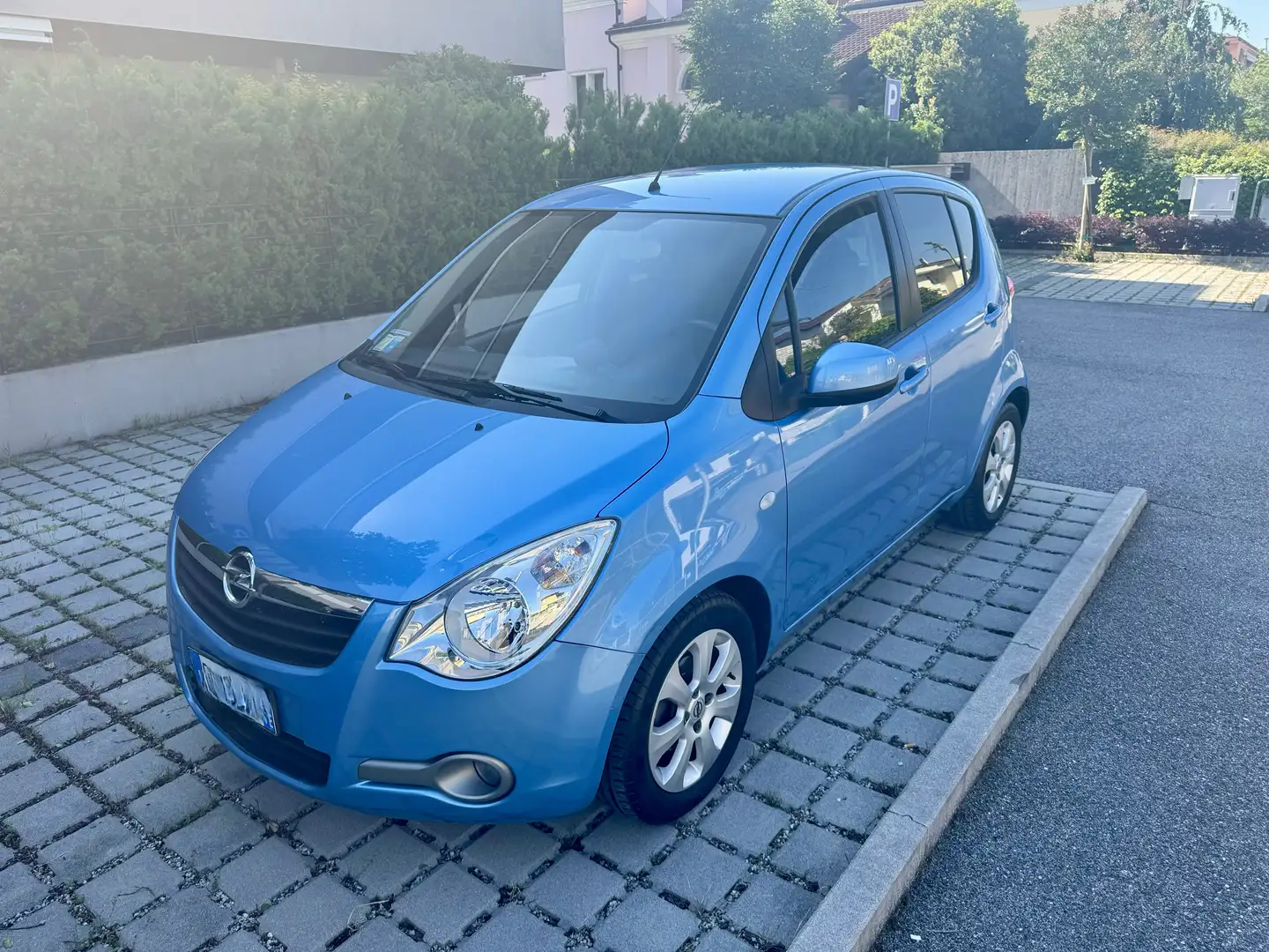 Opel Agila 1.2 16v Enjoy 86cv - 1