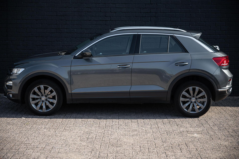 Volkswagen T-Roc 1.5 TSI Sport PANO AUTOMAAT ACC LED NAVI — photo 7