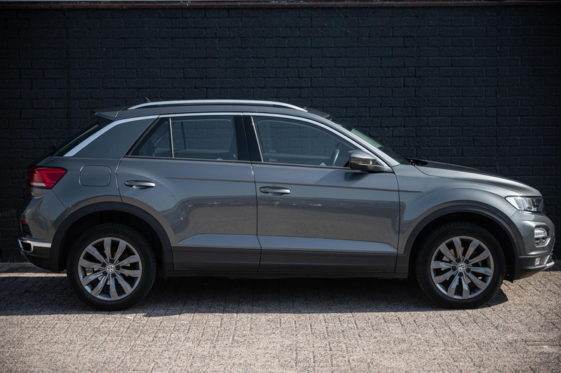 Volkswagen T-Roc 1.5 TSI Sport PANO AUTOMAAT ACC LED NAVI — photo 9